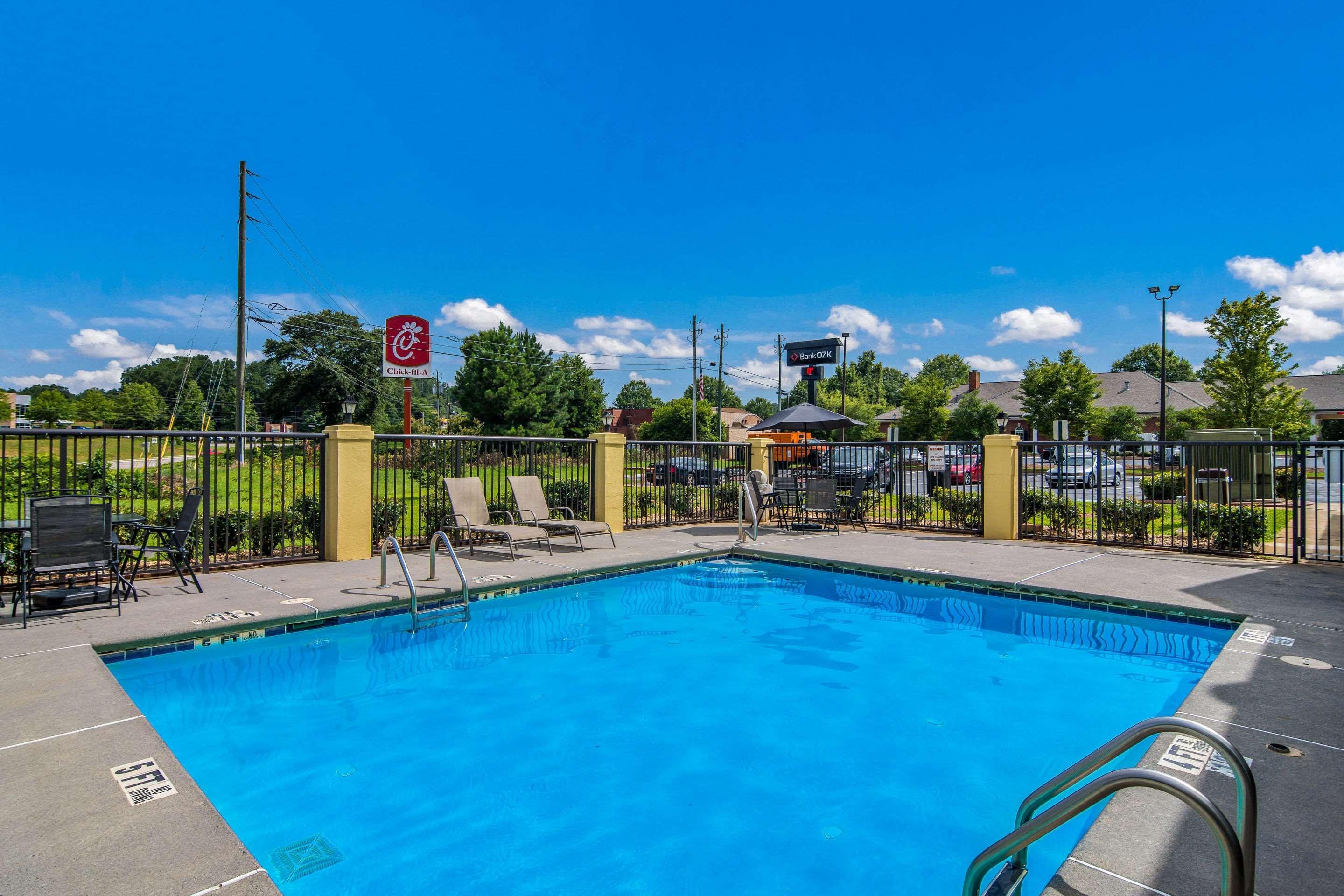 Quality Inn & Suites Canton, Ga Exteriér fotografie